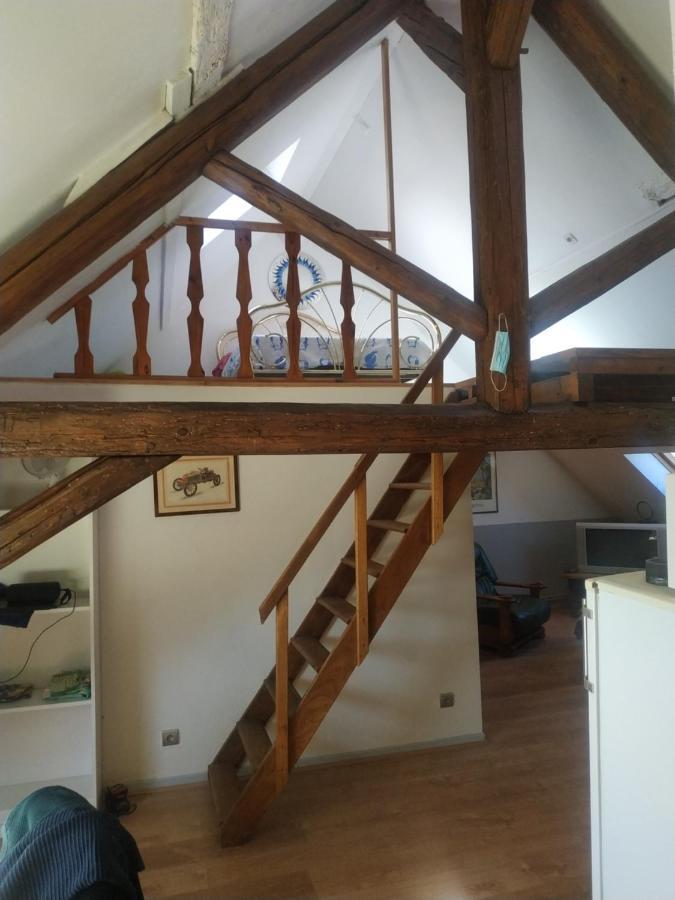 Entre Vigne Et Riviere Apartment Ecuelles  Екстериор снимка