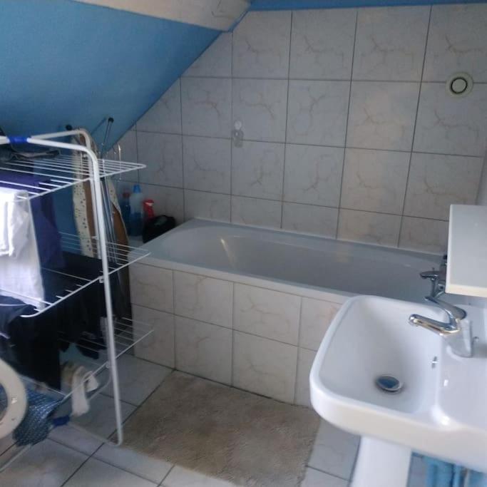 Entre Vigne Et Riviere Apartment Ecuelles  Екстериор снимка